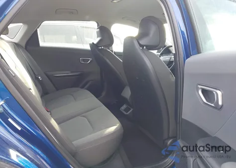 2025 Kia K4 Lxs из США, поврежденный, VIN 3KPFT4DE1SE220319